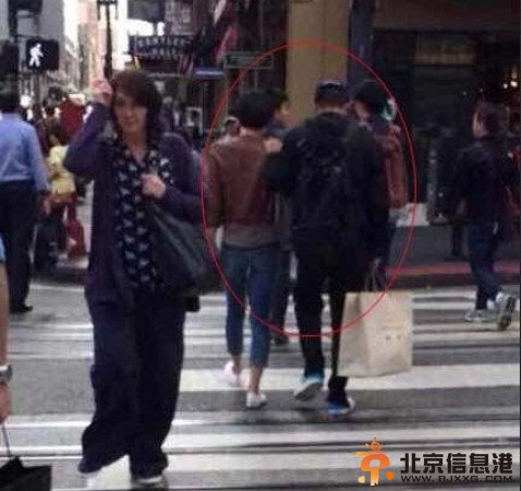 文章马伊琍旧金山轧马路 网友调侃走遍美国