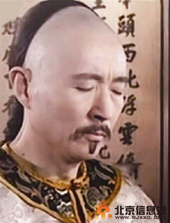 揭秘《还珠格格》15年丑闻：尔康阿玛强暴女演员 
