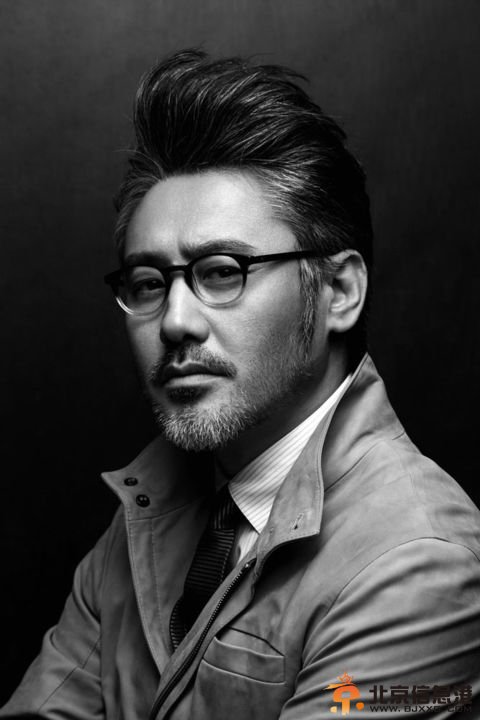 《离婚律师》将播 吴秀波：我把命搁在戏里