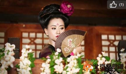美人制造海报