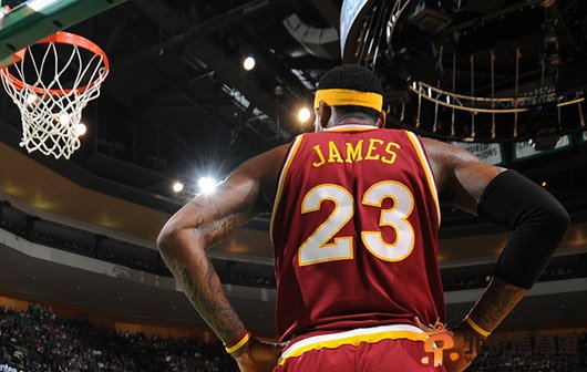 詹姆斯新赛季穿23号球衣 6号已成过去【图】