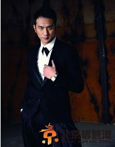 黄觉个人资料简介 为你介绍黄觉老婆麦子资料