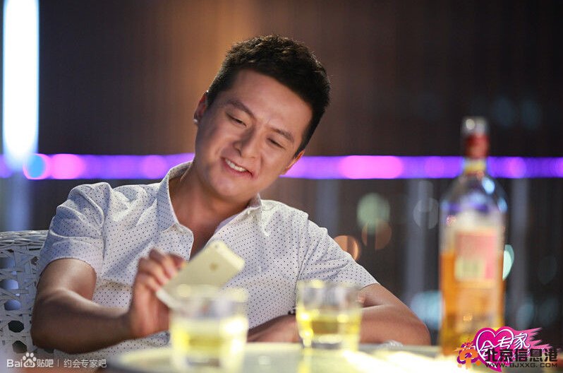 《约会专家》朱雨辰化身&ldquo;总导演&rdquo;带领约会团队