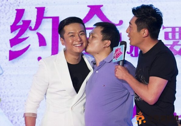 《约会专家》开播发布会主创互亲高清照片