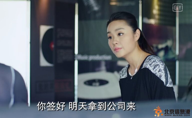 《爱情回来了》lisa榕化身犀利薛制作吓死主角