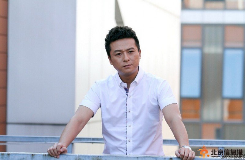 约会专家浦卞扮演者朱雨辰个人资料 朱雨辰《约会专家》剧照