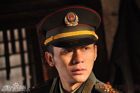 李晨《草帽警察》演绎职场菜鸟<a href='http://www.bjxxg.cn/baby/chengzhang/' target='_blank'><u>成长</u></a>记 传递励志正能量
