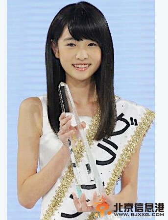 12岁女孩高桥光成日本新“国民美少女”  高桥光个人资料照片