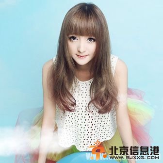 刘之烁个人资料及好听的歌专辑 刘之烁《风吹过竹林》MV