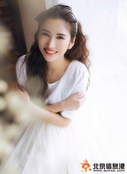 历史转折中的邓小平剧情介绍