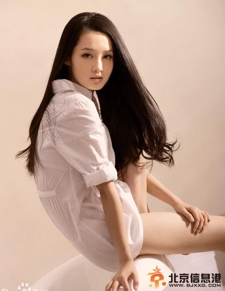 有效期限爱上你戚小鱼扮演者李沁个人资料