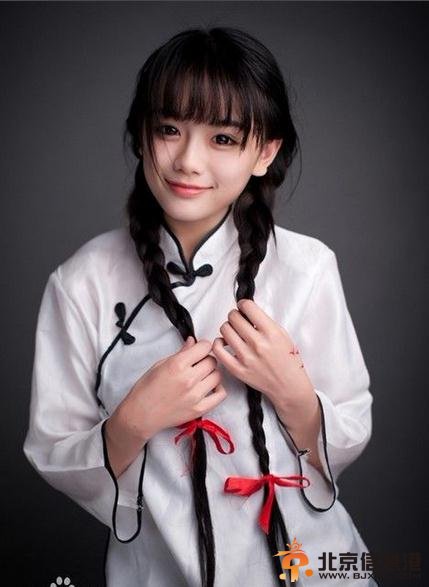 茧镇奇缘白子枫扮演者南笙高清写真