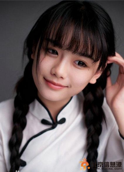 茧镇奇缘将播 网络红人南笙清纯造型来袭