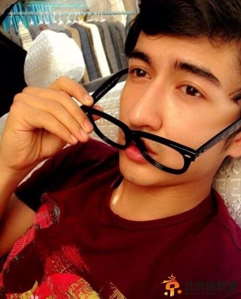 美人制造张易之扮演者米热个人资料