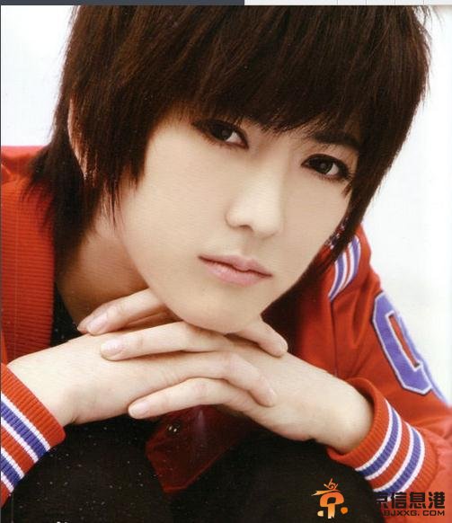 美人制造脱不花扮演者刘忻个人资料