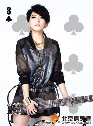 美人制造脱不花扮演者刘忻个人资料