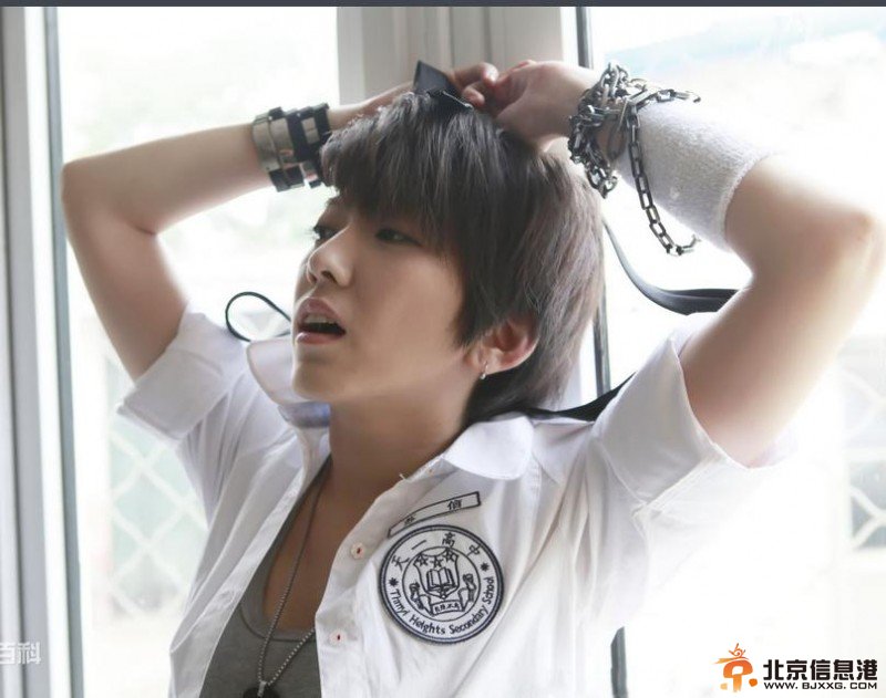 美人制造脱不花扮演者刘忻个人资料