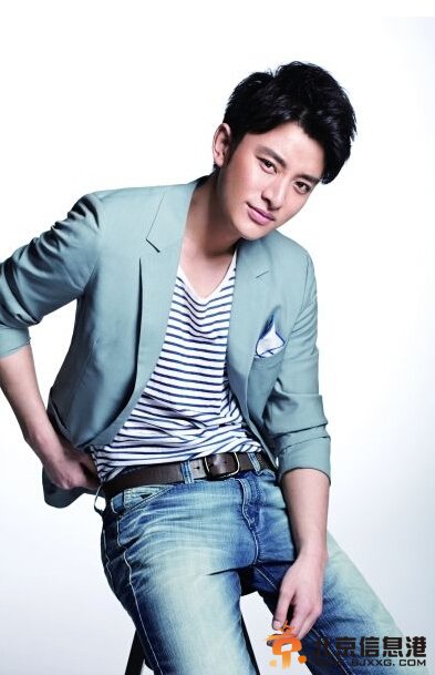 《千金保姆》贾乃亮褪下白大褂变身西装控