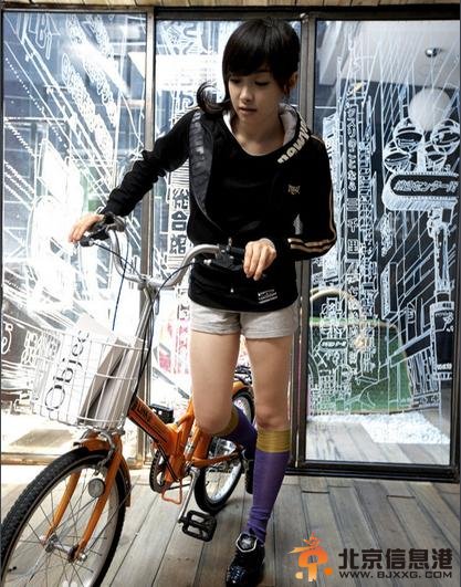 茧镇奇缘杜春晓扮演者宋茜生活照片