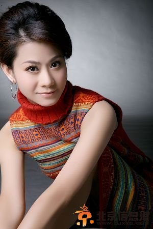 央视美女主播陈滢个人资料图片近况 陈滢主持青奥会