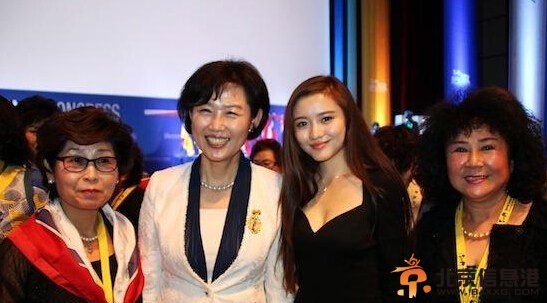 川足美女老板艾如：从《裸婚时代》女二号到四川力达士足球俱乐部董事长