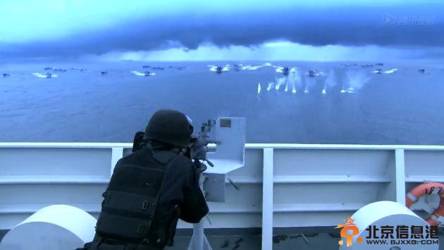 海军第一剧舰在亚丁湾央八将播