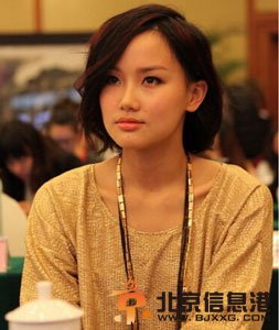 黄龄个人资料 告诉你黄龄老公是谁
