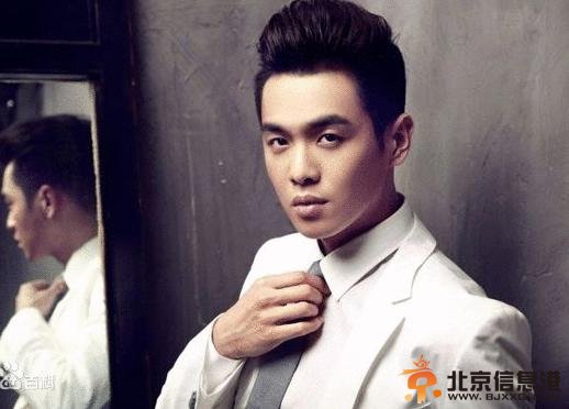 新雪豹周卫国扮演者张若昀个人资料