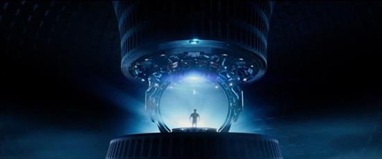 终结者创世纪经典台词首曝光 预告片：2029年人类与机器决战的末世未来