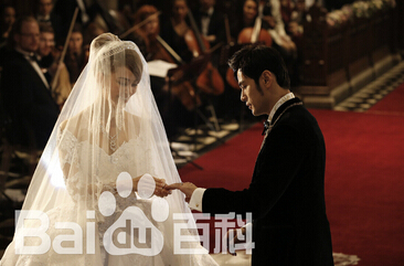 钢铁之心任雨虹是谁演的 任雨虹扮演者昆凌结婚照美翻