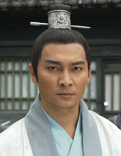 石敢当之雄峙天东乔灵儿是谁演的 乔灵儿扮演者贺刚资料照片