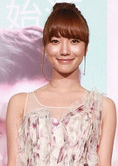 转身说爱你李明玉是谁演的 李明玉扮演者王珞丹资料照片