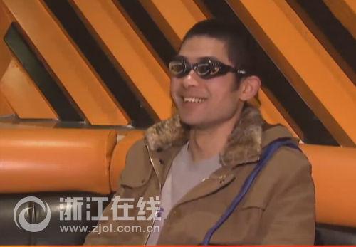 男子因“抠门”表现让人难以理解  三次参加相亲节目失败 