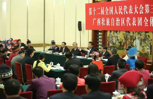 习近平的两会时间（九）： 三个关键词读懂与会“路线图”