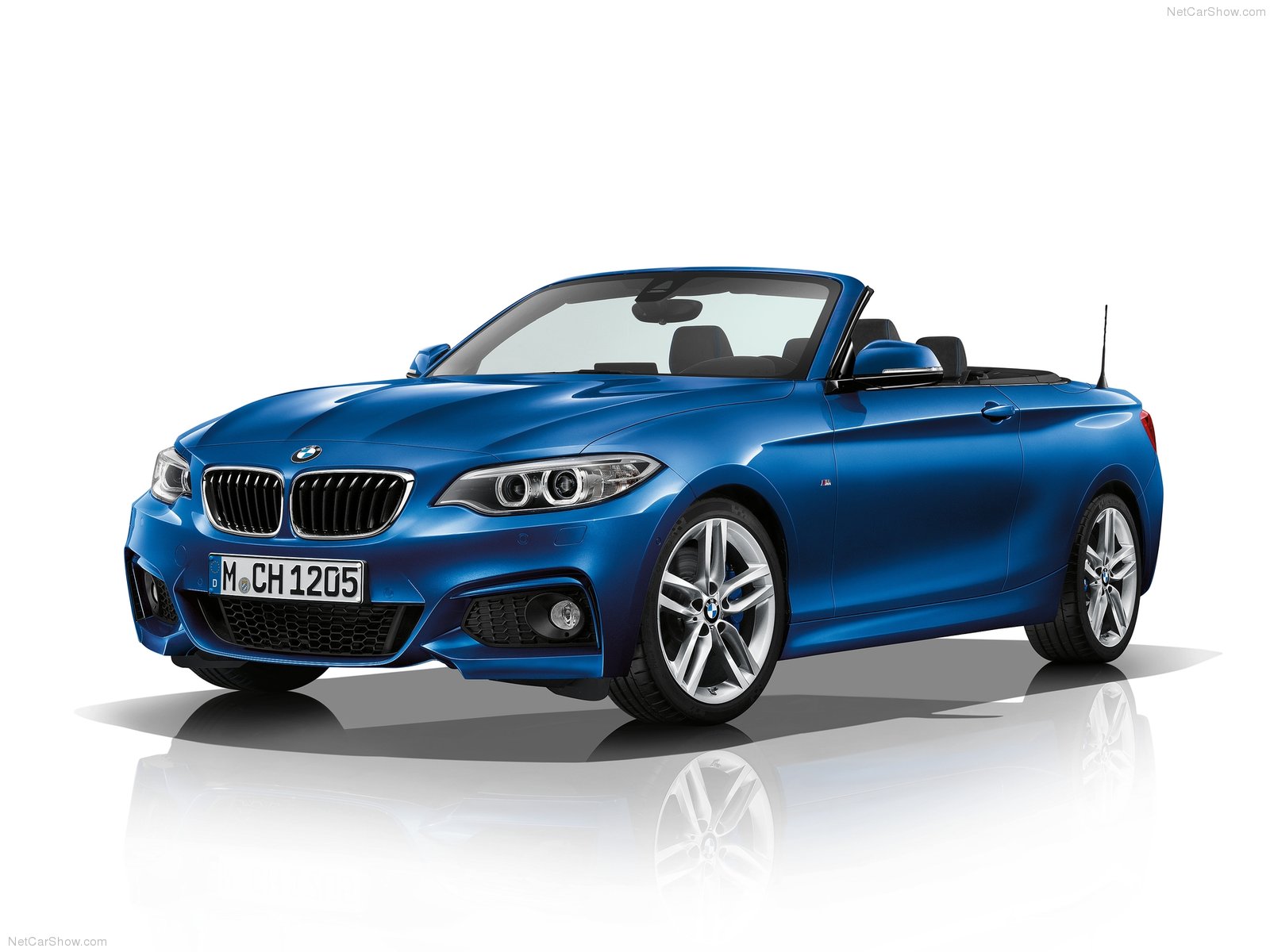开怀，肆意 全新BMW 2系敞篷轿跑车正式登陆中国市场