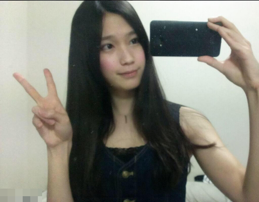  日本变性人美丽性感走红网络
