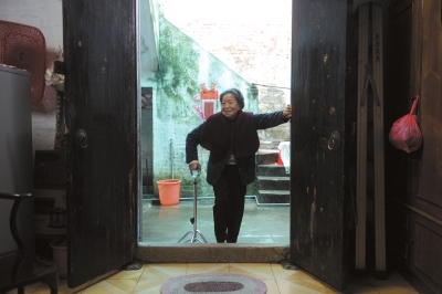 探访中国最后一批自梳女