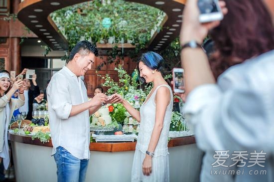 高曙光现任老婆是谁 52岁高曙光求婚成功