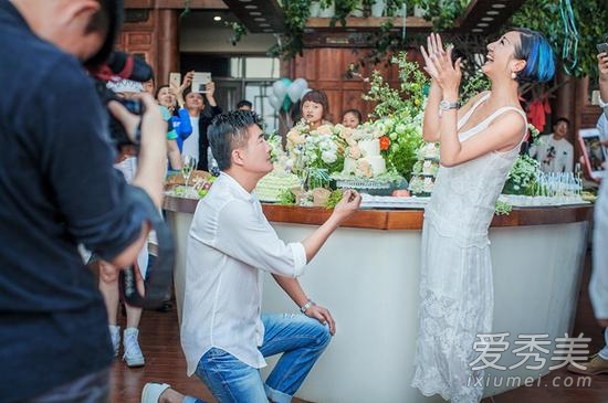 高曙光现任老婆是谁 52岁高曙光求婚成功