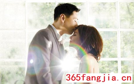 李艾与圈外男友领证 盘点不嫁男神嫁圈外土豪的十大女星（3）
