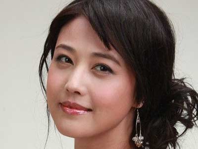 周海媚拒绝求婚 称不结婚不生子对现状很满意