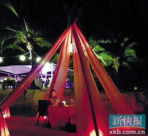 安在旭宣布6月1日迎娶小11岁女友求婚照曝光（图）