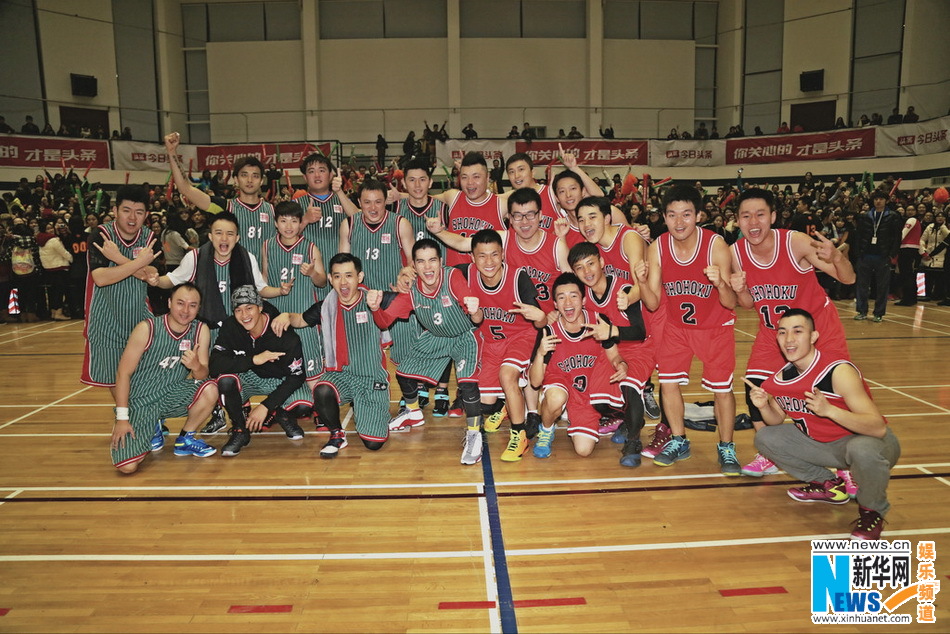 萧敬腾率队打<a href='http://www.bjxxg.cn/sports/lanqiu/' target='_blank'><u>篮球</u></a>旗开得胜 何润东李响神秘现身