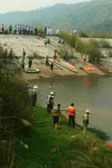广东汕头1名小孩落水 家人施救7人相继溺亡（组图）