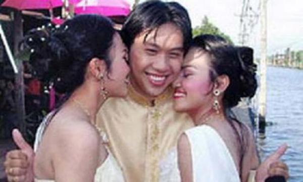 泰国男子娶双胞胎 让女方家长觉得尴尬又奇怪