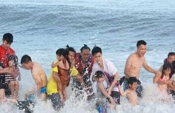 “爸爸去哪儿”第三季将启动 韩寒刘烨吴秀波成人选