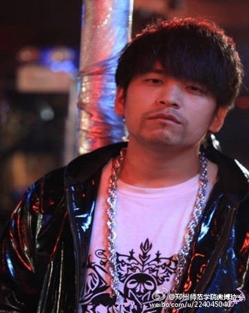 山寨张韶涵嫁给山寨周杰伦 模仿只是谋生手段