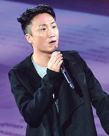 郑中基明年回归乐坛 女儿将上台跳舞合唱