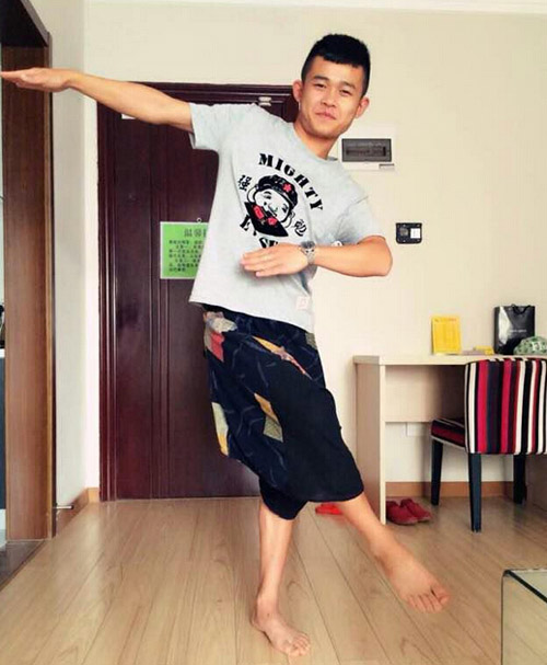 变形计蒋伟个人资料微博 美貌姐姐蒋莉照片曝光