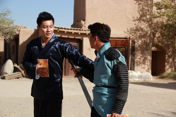 《奔跑吧》本周上演敦煌大劫案 首现背叛者联盟